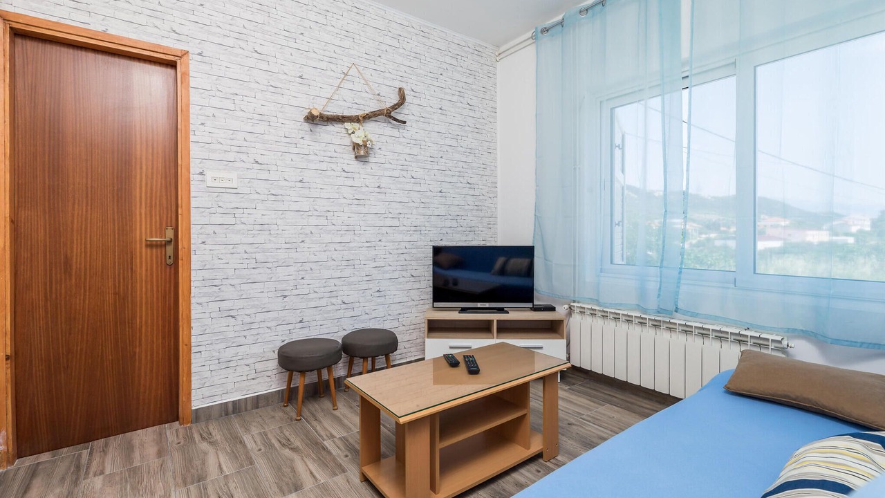 Photo of Bedroom in Banjol
