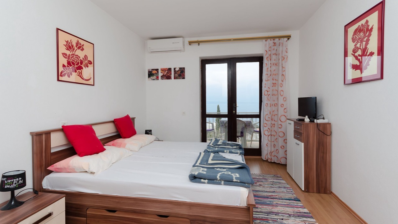 Photo of Bedroom in Klenovica