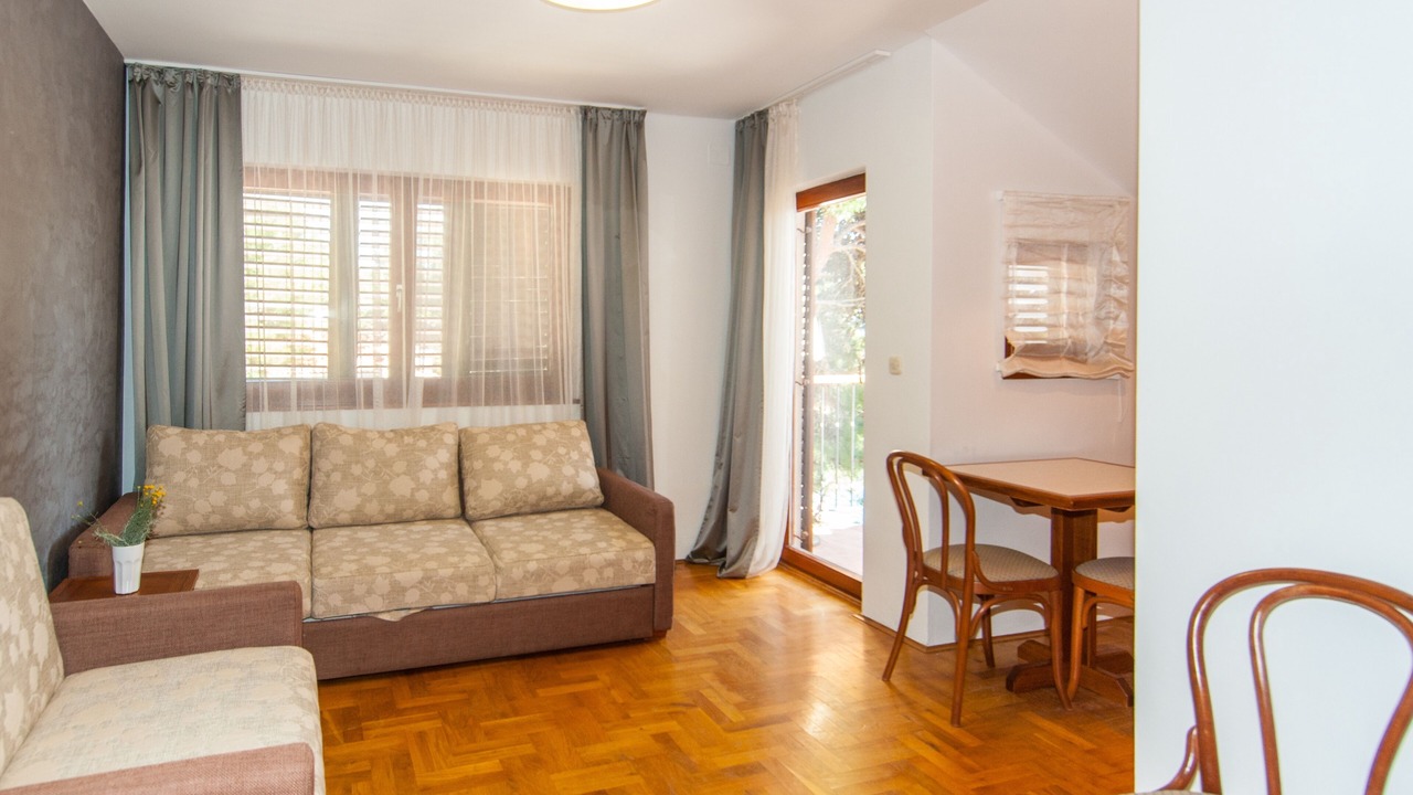 Photo of Livingroom in Cove Murtar