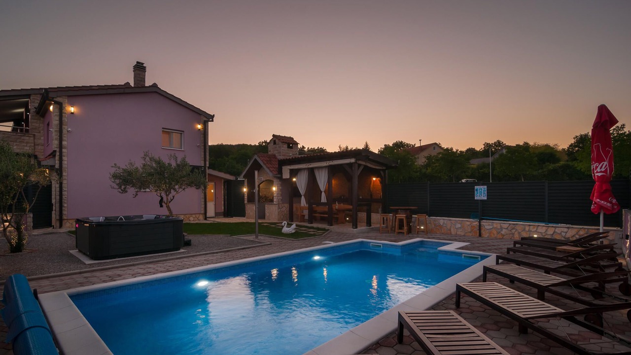 Photo of Outdoor in Hrvace