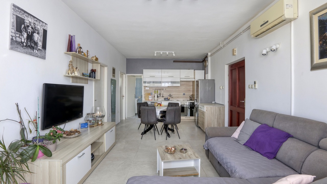 Photo of Livingroom in Jezera