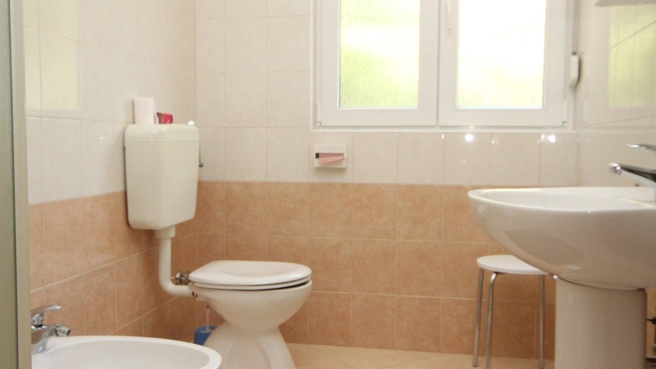 Photo of Bathroom in Obrs