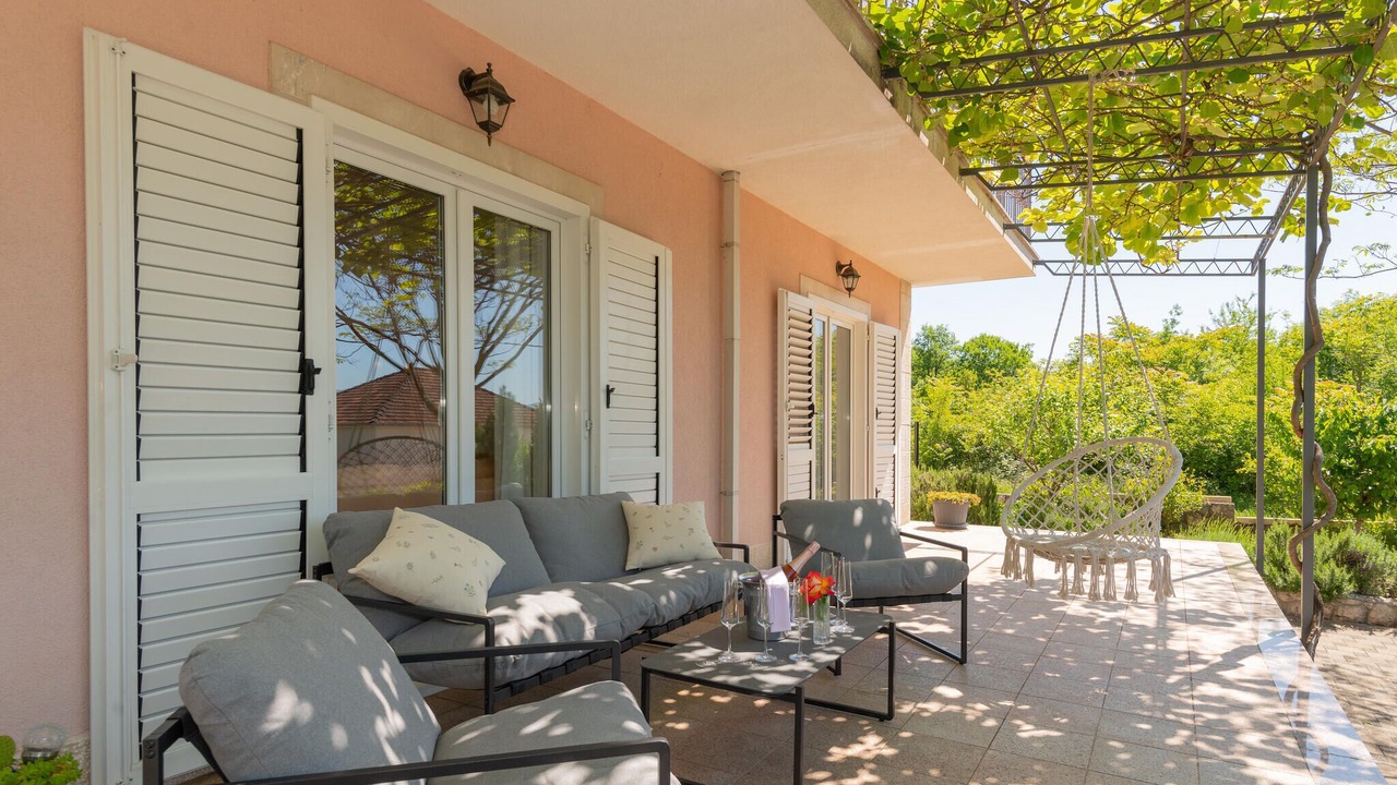 Photo of Patio Balcony in Imotski