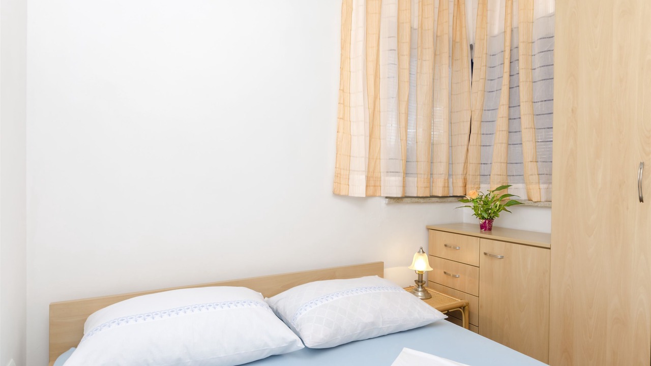 Photo of Bedroom in Srima