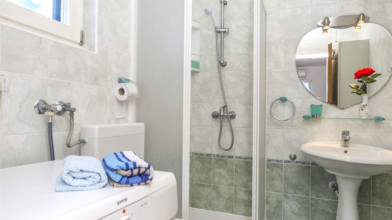 Photo of Bathroom in Srima