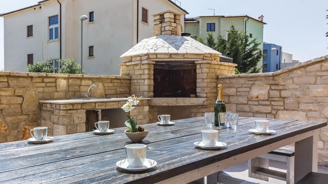 Photo of Outdoor in Liznjan