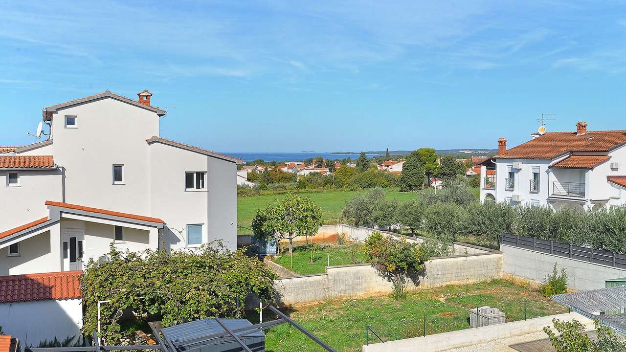 Photo of Patio Balcony in Peroj
