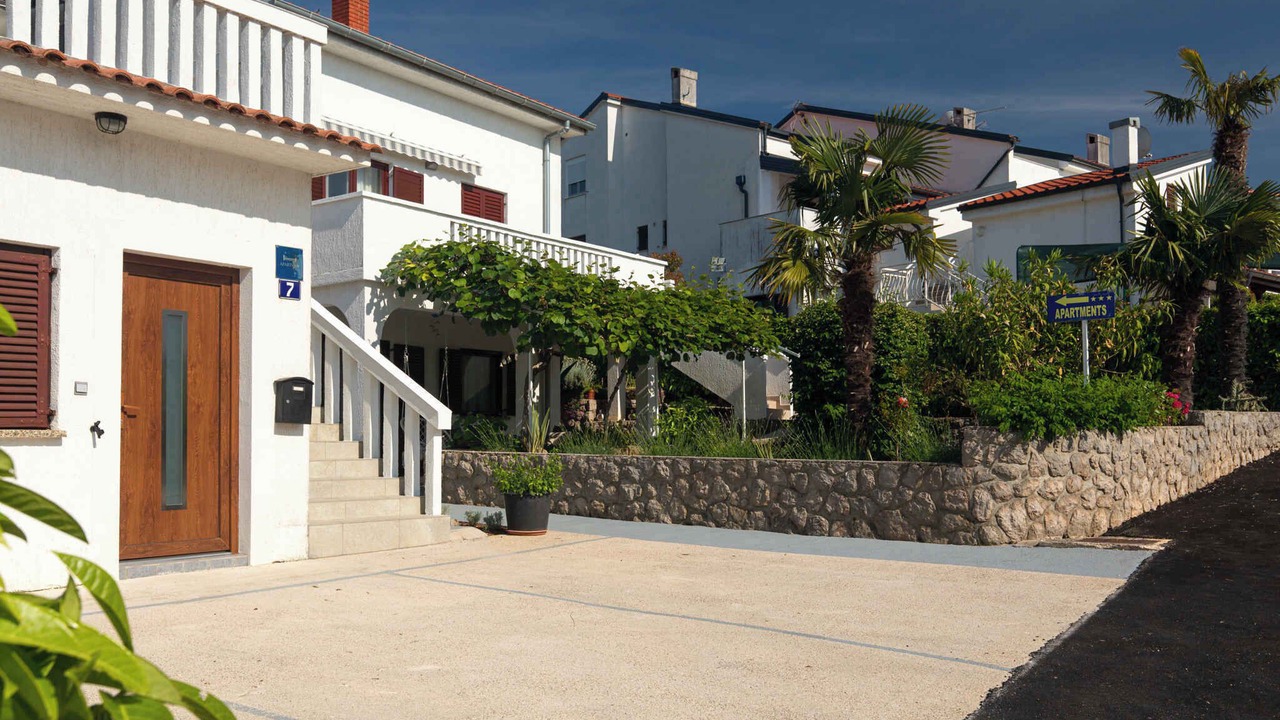Photo of Outdoor in Malinska-Dubasnica