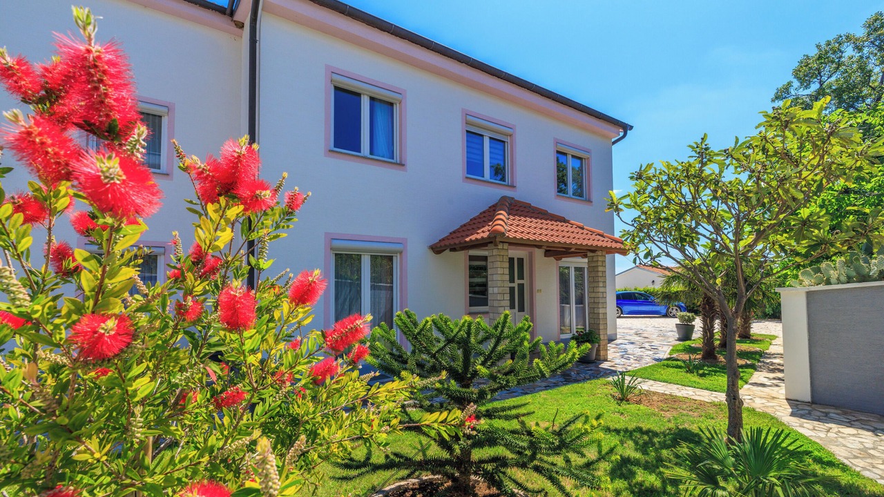 Photo of Outdoor in Povile