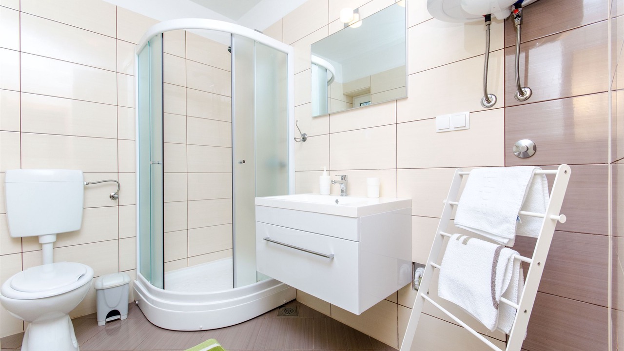 Photo of Bathroom in Kolan
