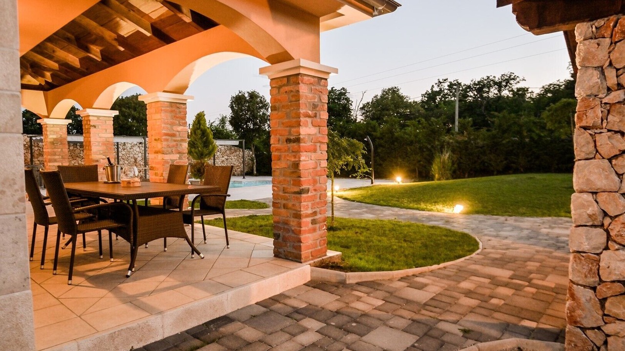 Photo of Outdoor in Kras