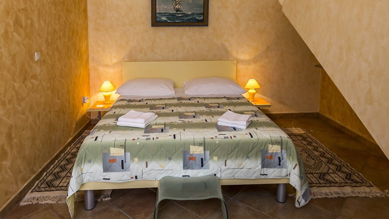 Photo of Bedroom in Tar