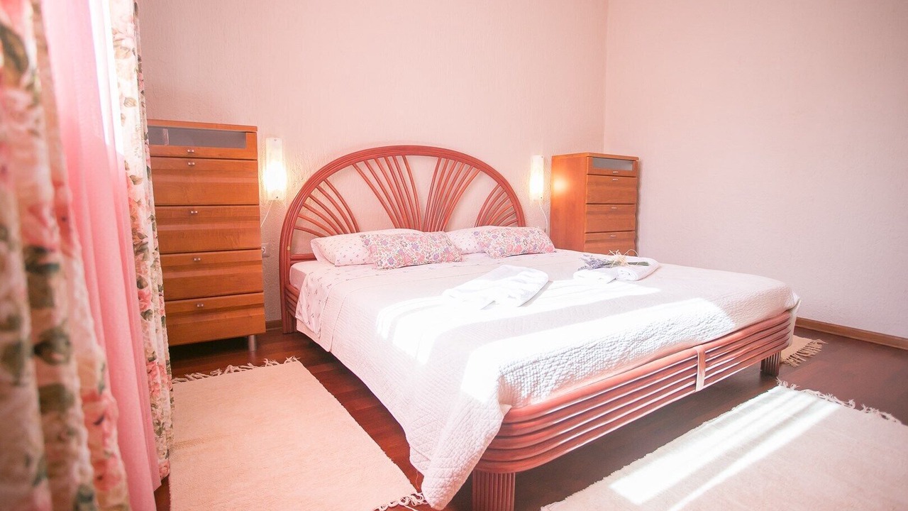 Photo of Bedroom in Tar