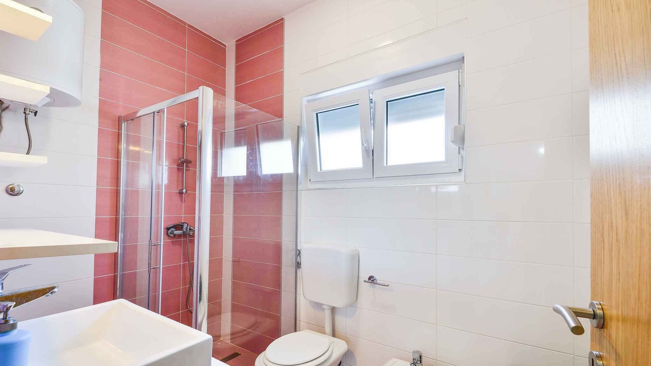 Photo of Bathroom in Vir