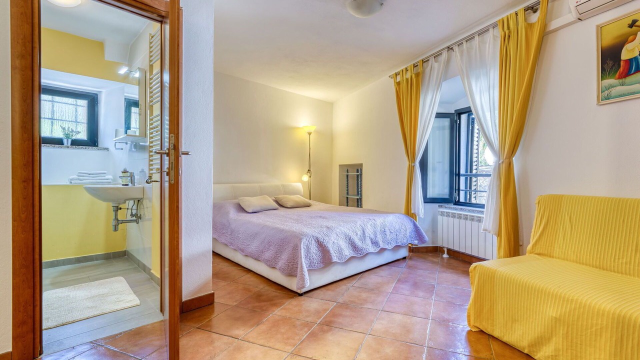 Photo of Bedroom in Lovran