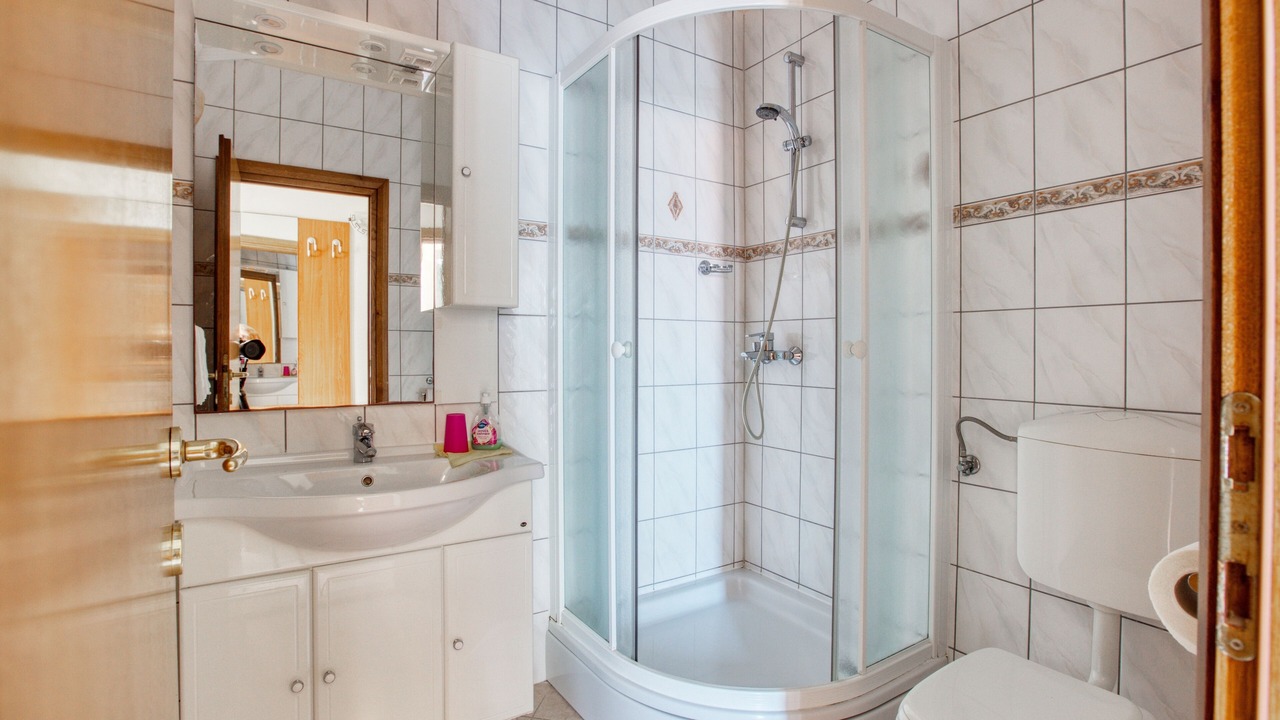 Photo of Bathroom in Brodarica