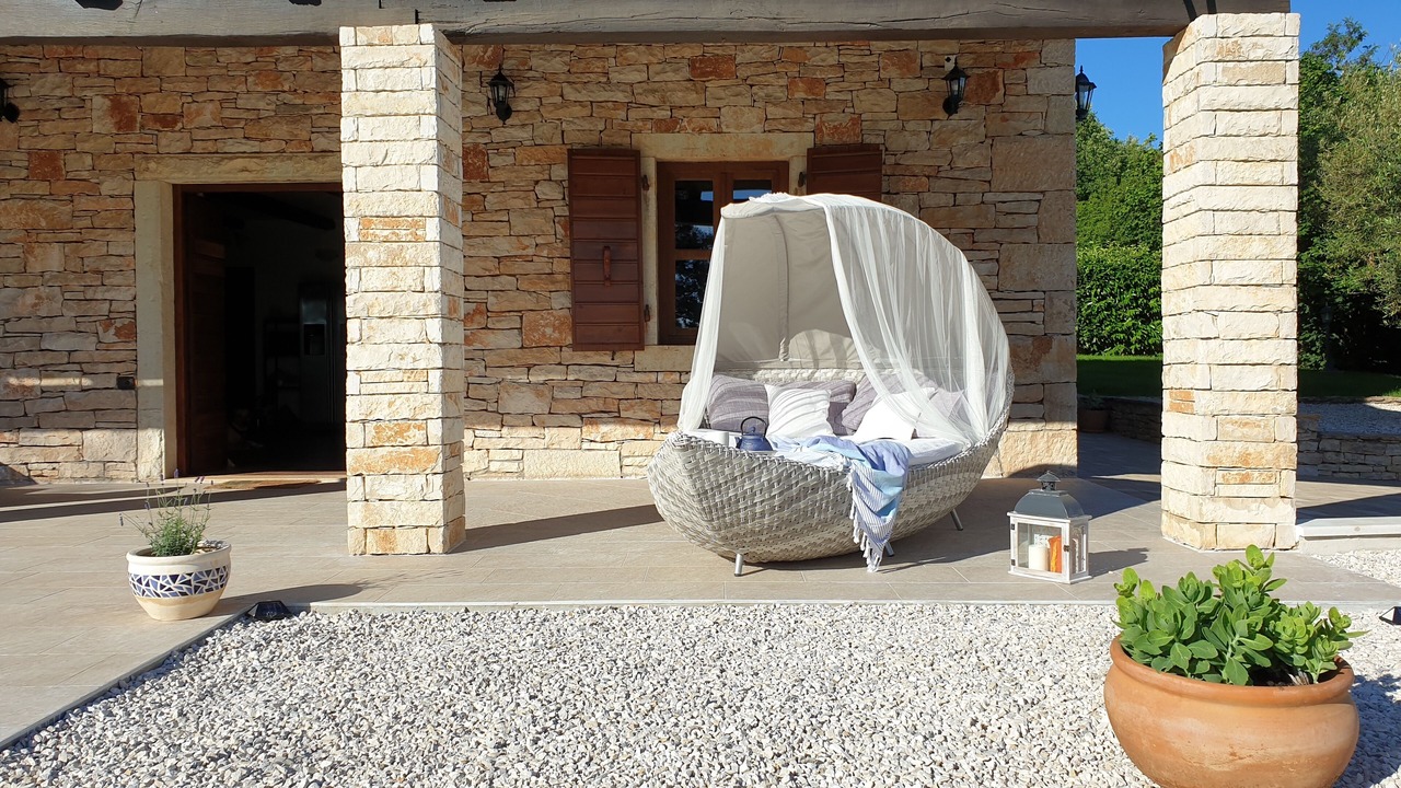 Photo of Patio Balcony in Tinjan