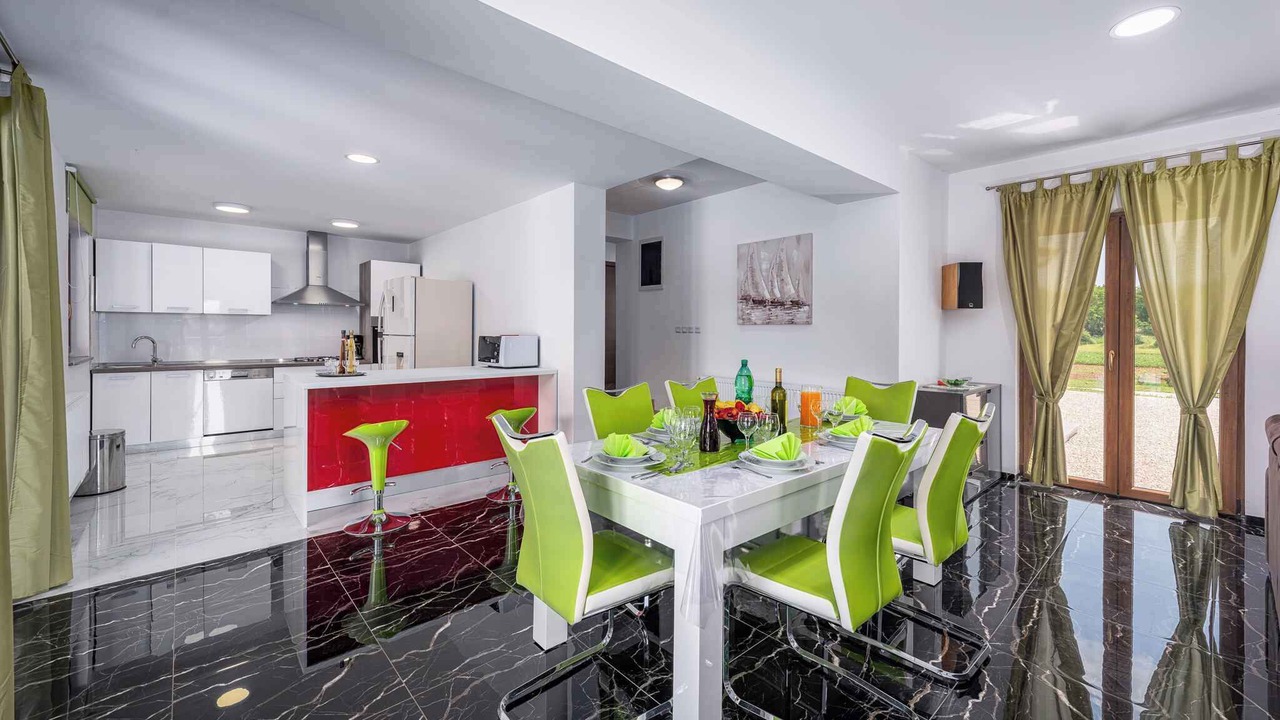 Photo of Kitchen in Karojba