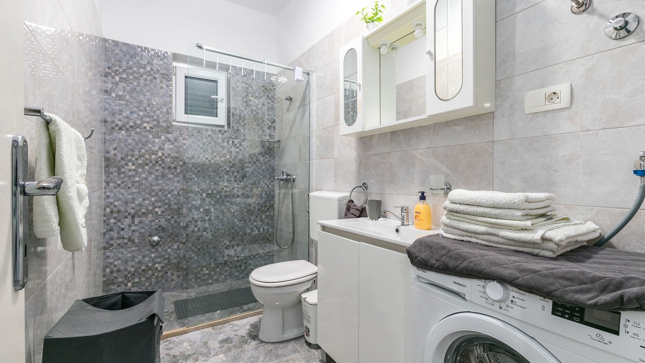 Photo of Bathroom in Marina