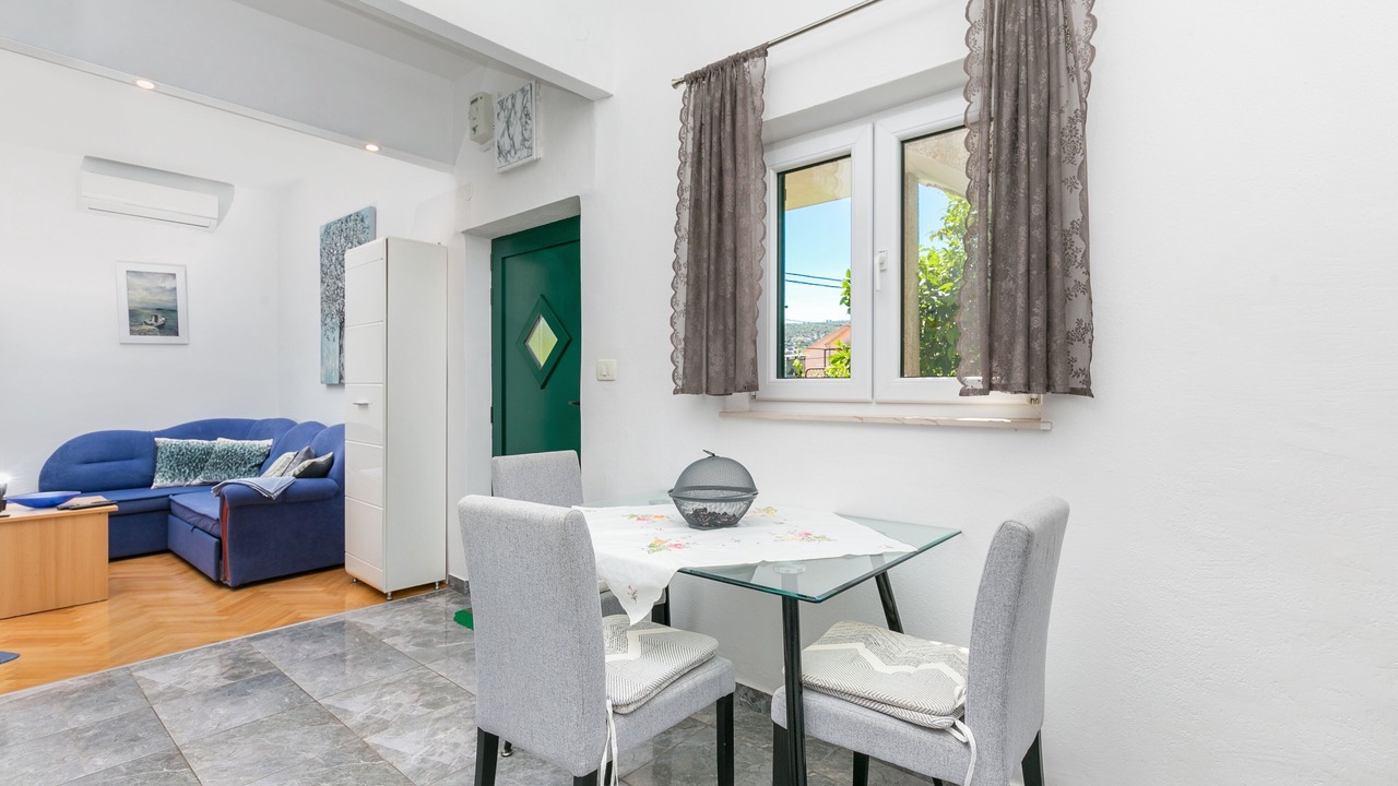 Photo of Livingroom in Marina