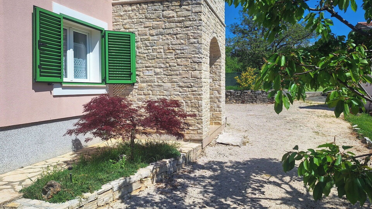 Photo of Outdoor in Makovci