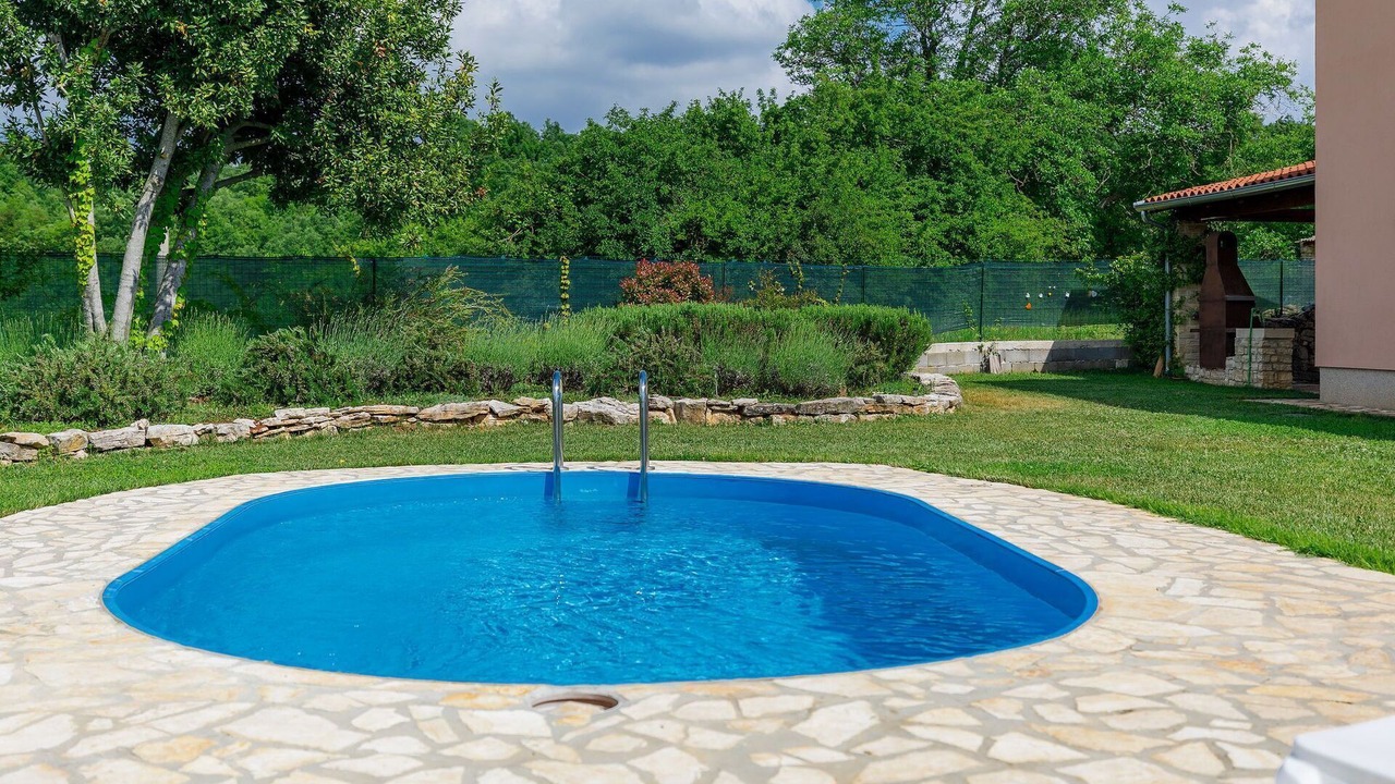 Photo of Outdoor in Makovci