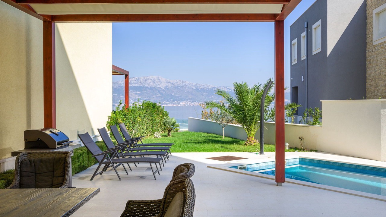 Photo of Outdoor in Slatine