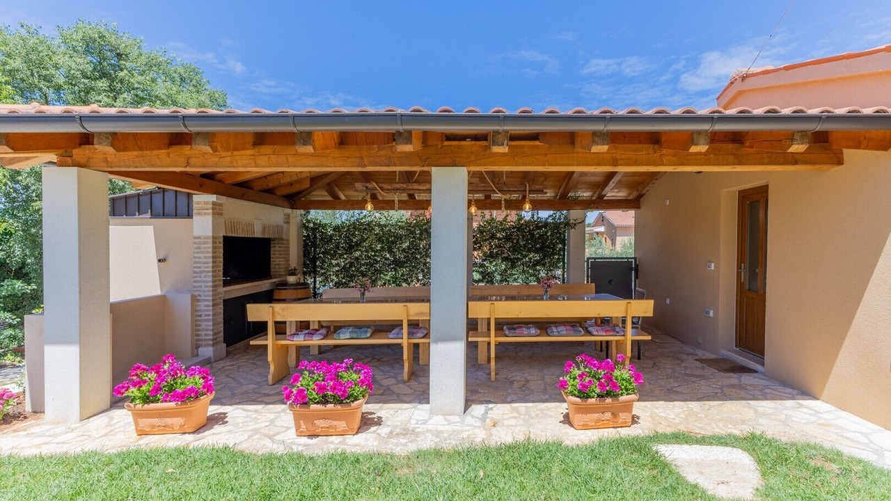 Photo of Outdoor in Strpacici