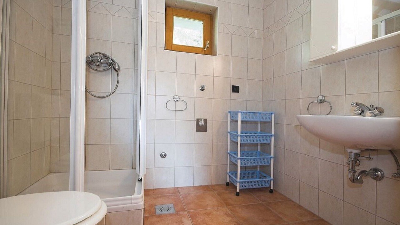 Photo of Bathroom in Preko