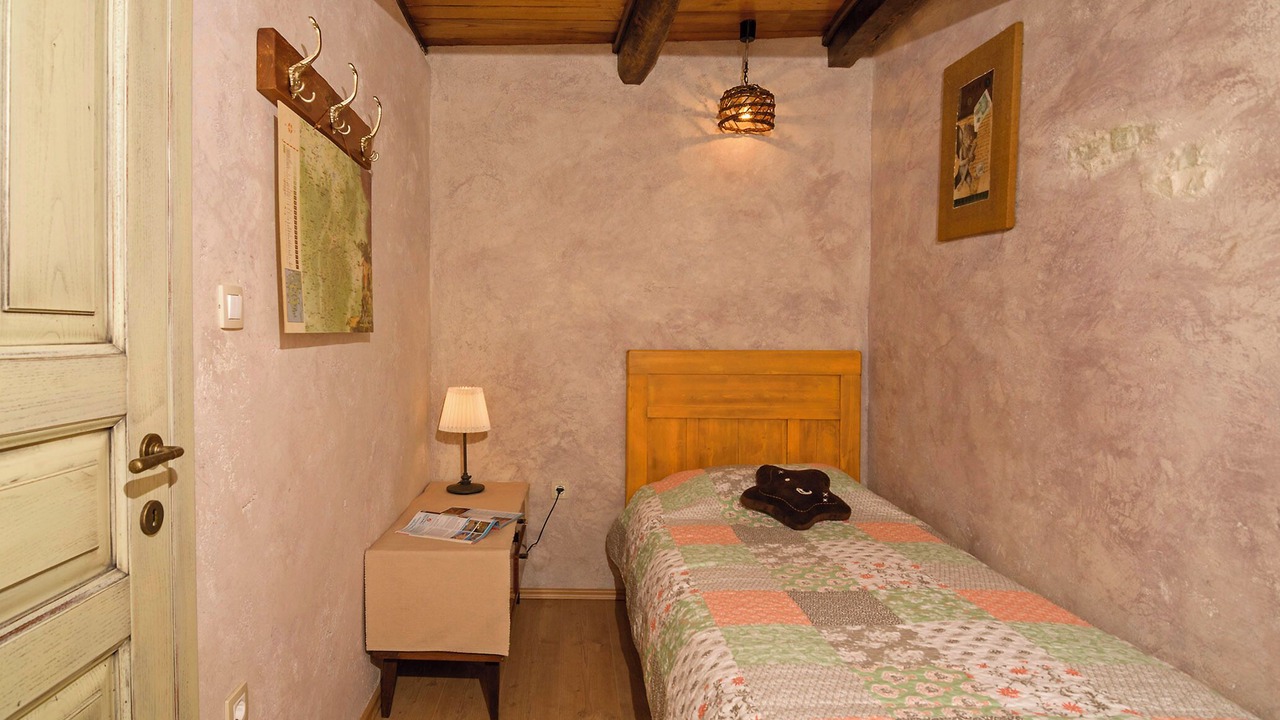 Photo of Bedroom in Heki