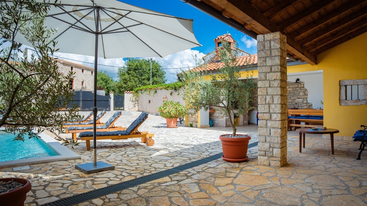 Photo of Patio Balcony in Kanfanar