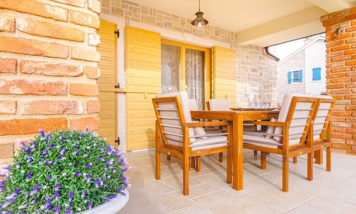 Photo of Outdoor in Kras