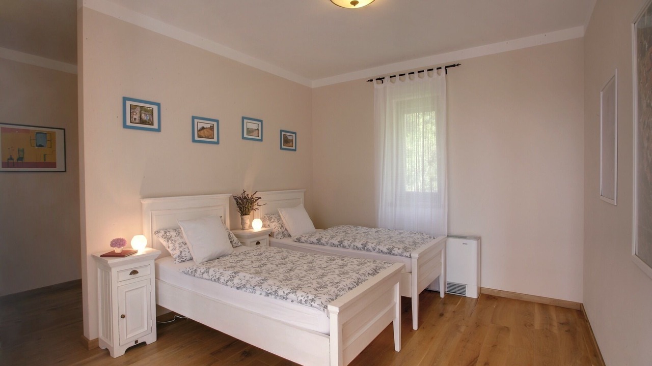 Photo of Bedroom in Karigador