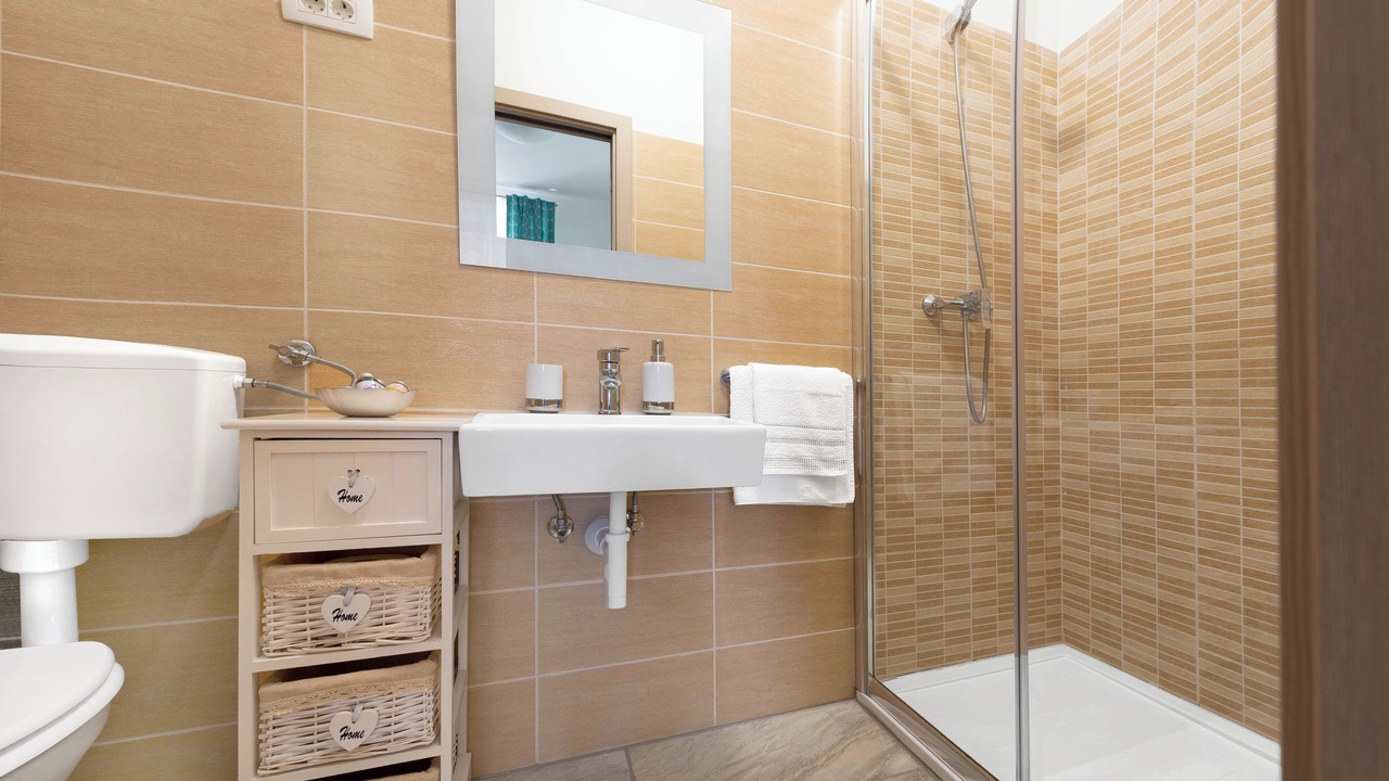 Photo of Bathroom in Grabri