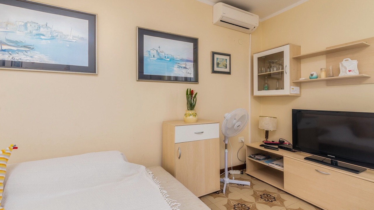 Photo of Bedroom in Kornic