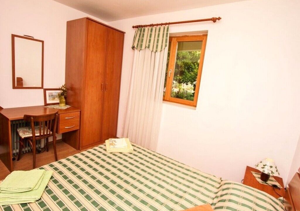 Photo of Bedroom in Petrcane