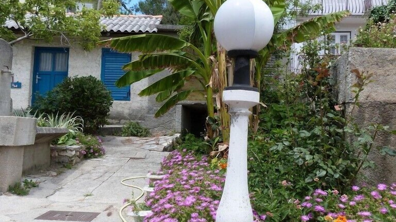 Photo of Outdoor in Palit