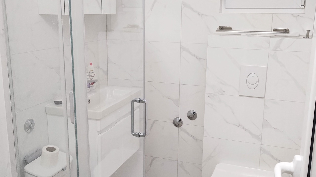 Photo of Bathroom in Vir