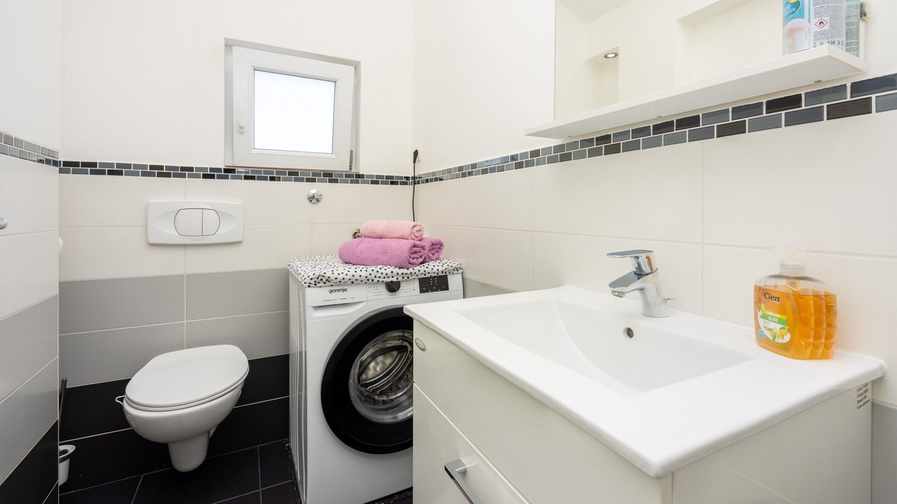 Photo of Bathroom in Crikvenica