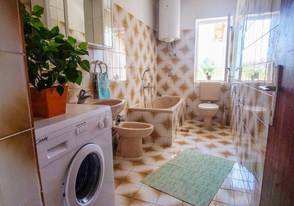 Photo of Bathroom in Barbat na Rabu