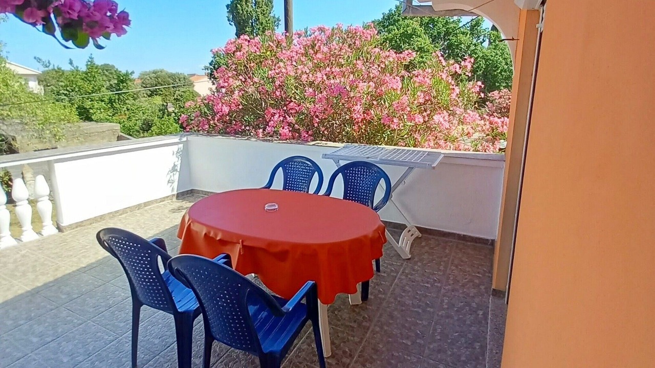 Photo of Outdoor in Petrcane