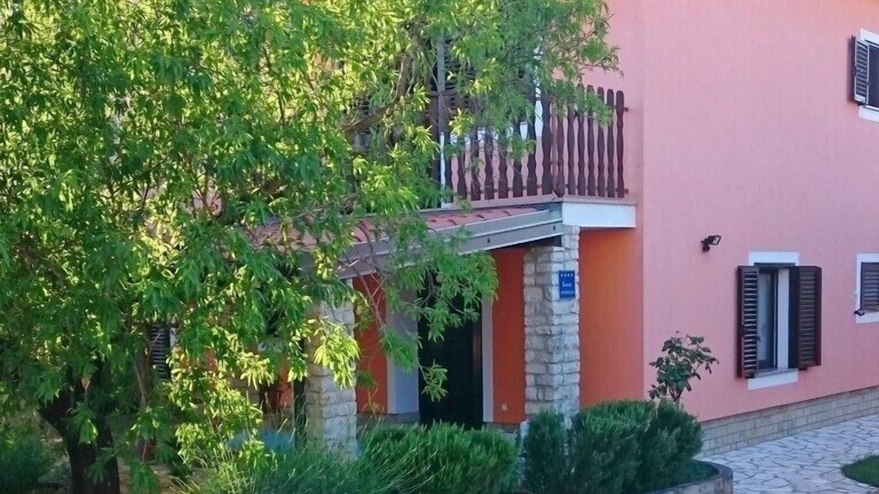 Photo of Outdoor in Krizine
