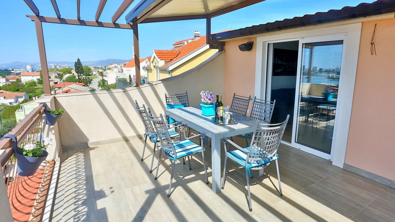 Photo of Outdoor in Solin