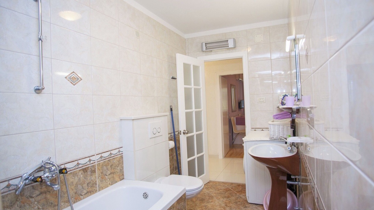 Photo of Bathroom in Bidol