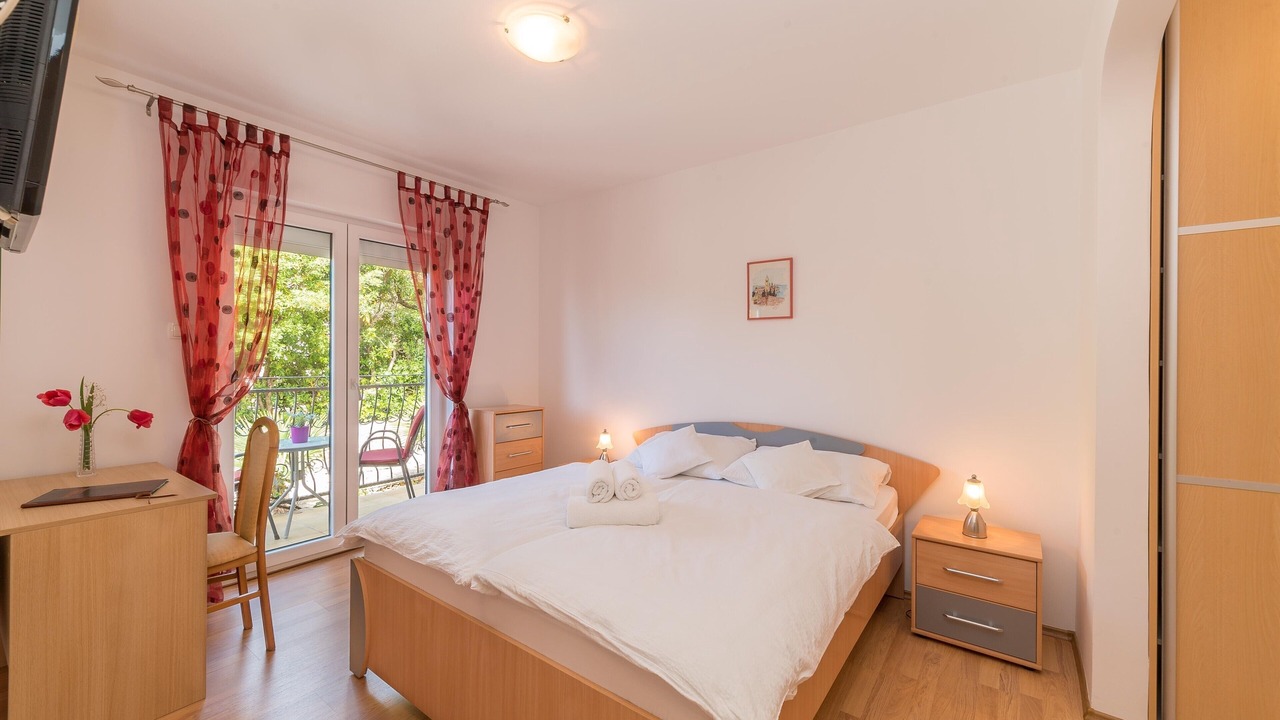 Photo of Bedroom in Banjol