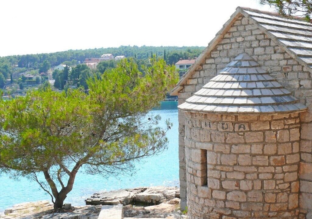 Photo of Others in Cove Osibova (Milna)
