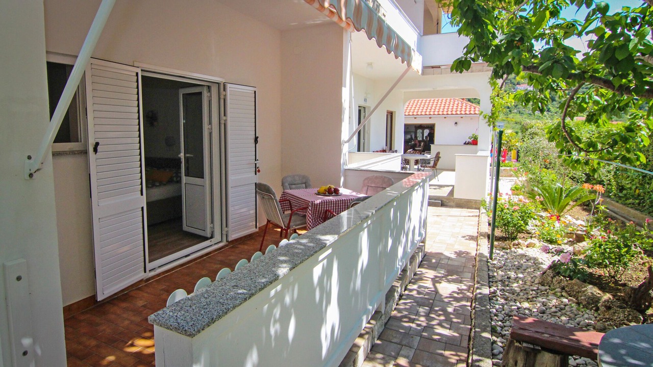 Photo of Outdoor in Palit