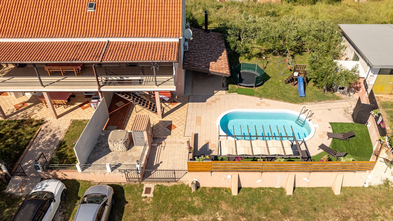 Photo of Outdoor in Nadin