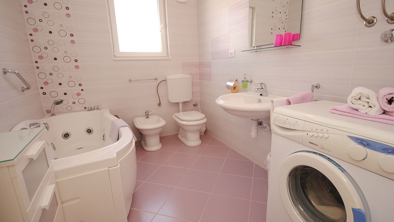 Photo of Bathroom in Okrug Gornji