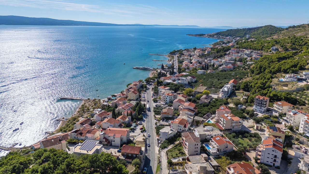 Photo of Others in Omis